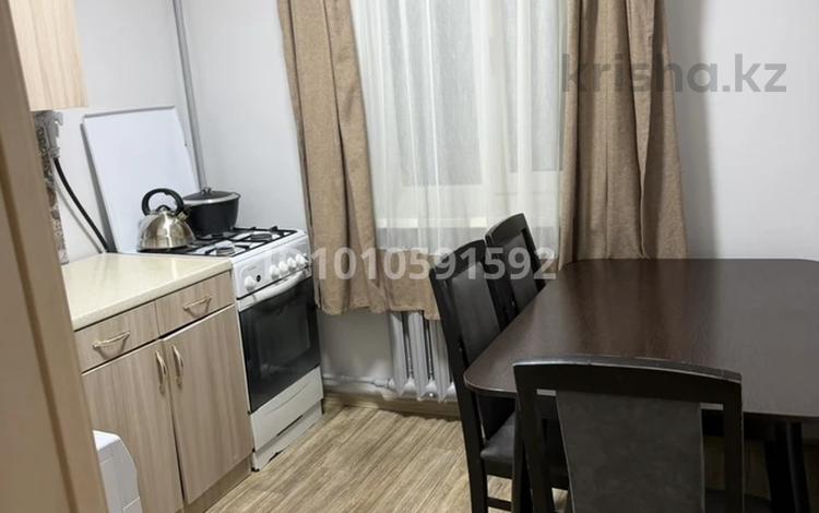 1-бөлмелі пәтер · 36 м² · 4/4 қабат, мкр Коктем-1 64 — Манаса Тимирязева, бағасы: 28 млн ₸ в Алматы, Бостандыкский р-н — фото 2