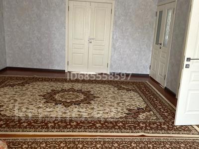 Отдельный дом • 4 комнаты • 130 м² • 10 сот., мкр Сайрам за 35 млн 〒 в Шымкенте, Енбекшинский р-н
