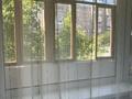3-бөлмелі пәтер · 63 м² · 3/10 қабат, Гүлдер 2 ш/а. 5 — 101 школа, супермаркет Норма, бағасы: 300 000 ₸ в Караганде, Казыбек би р-н — фото 34
