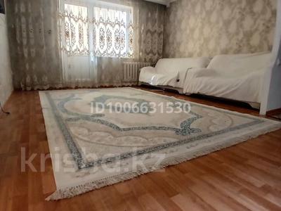 2-комнатная квартира · 58 м² · 7/9 этаж, Кабанбаи батыр 48 — на против рынка за 27 млн 〒 в Семее, Красный Кордон