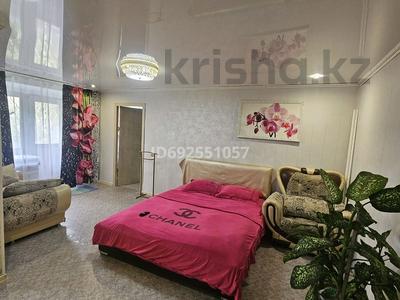 2-комнатная квартира · 52 м² · 3/4 этаж, Республики за 15 000 〒 в Темиртау