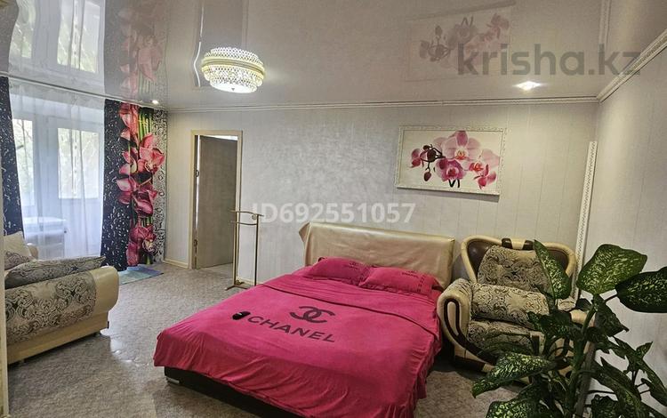 2-комнатная квартира · 52 м² · 3/4 этаж, Республики за 15 000 〒 в Темиртау — фото 24