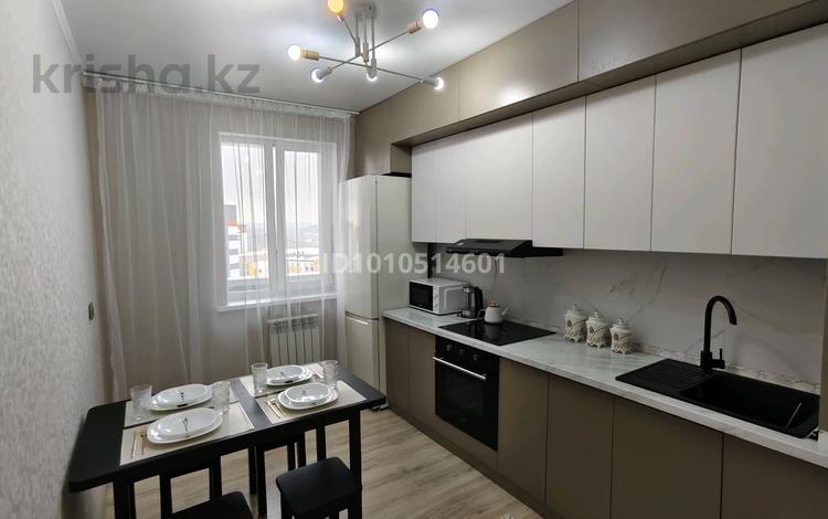 2-комнатная квартира · 66 м² · 9/16 этаж, Каныш Сатпаева 55/8 — Макси Молл за 18 000 ₸ в Усть-Каменогорске — фото 2