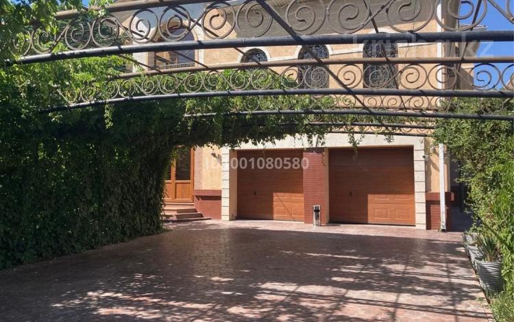 Дом · 8 комнат · 800 м², Шевченко 5 — Торекулова диваева за 90 000 〒 в Шымкенте — фото 4