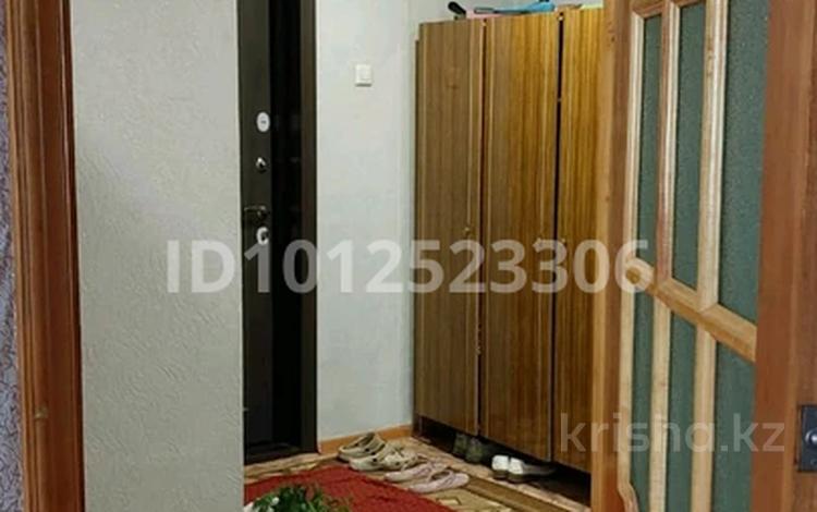3-бөлмелі пәтер · 70 м² · 3/5 қабат, О. Бокея 27, бағасы: 38.6 млн ₸ в Усть-Каменогорске — фото 2