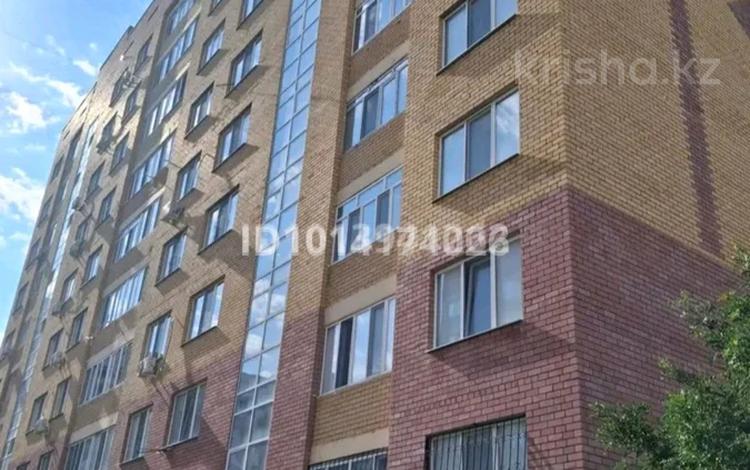 1-комнатная квартира · 45 м² · 3/9 этаж, мкр Нурсая, Нурсач 115 за 140 000 ₸ в Атырау — фото 2