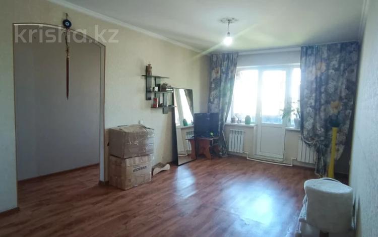 3-комнатная квартира · 58 м² · 5/5 этаж, мкр Новый Город — Супермаркет Оптима за 19.5 млн ₸ в Караганде, Казыбек би р-н — фото 2