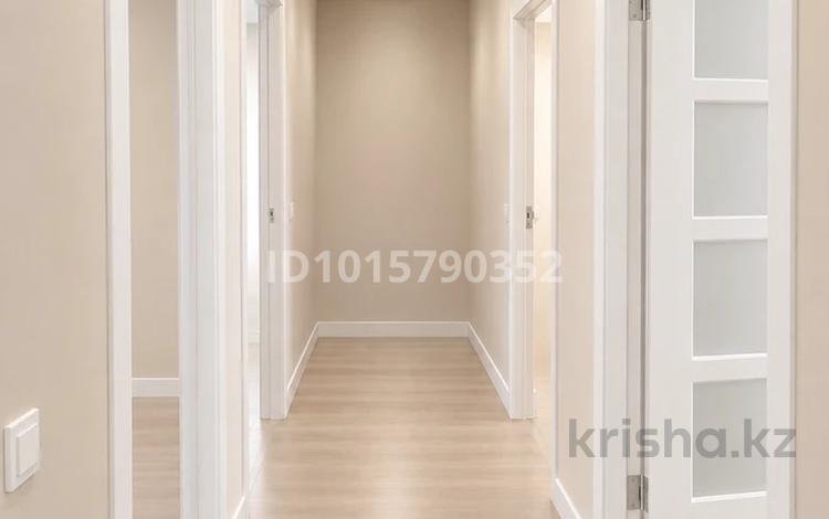 3-бөлмелі пәтер · 70 м² · 2/5 қабат, 9-ш/а. 4, бағасы: 30 млн ₸ в Актау, 9-й мкр — фото 2