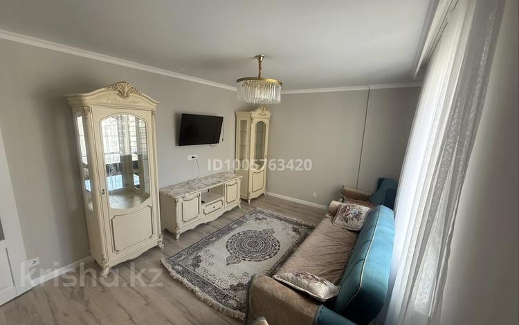 2-комнатная квартира · 65 м² · 9/9 этаж, Абикен Бектурова 11/1 за 300 000 ₸ в Астане, Нура р-н — фото 3