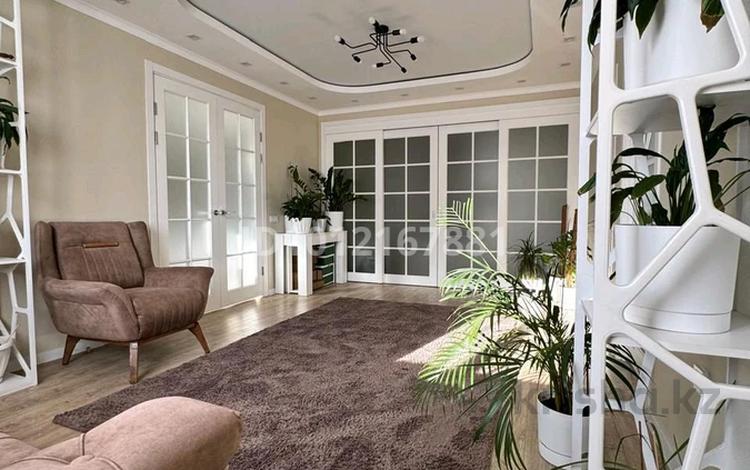 3-комнатная квартира · 81 м² · 3/5 этаж, Халиуллина 196/1 за 80 млн ₸ в Алматы, Медеуский р-н — фото 2