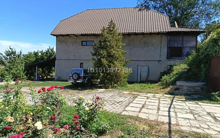 Отдельный дом · 4 комнаты · 203.9 м² · 8 сот., Алтынсарина 24 за 60 млн ₸ в  — фото 2