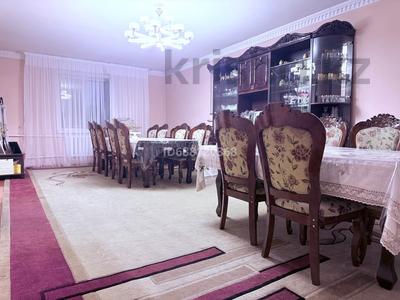 Отдельный дом · 5 комнат · 150 м² · 8 сот., Жолбарыс хан 111 А — Капал за 32.5 млн 〒 в Таразе