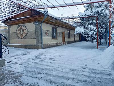Жеке үй · 5 бөлме · 150 м² · 150 жүзд., Жолбарыс хан 111 А — Капал, бағасы: 35.5 млн ₸ в Таразе