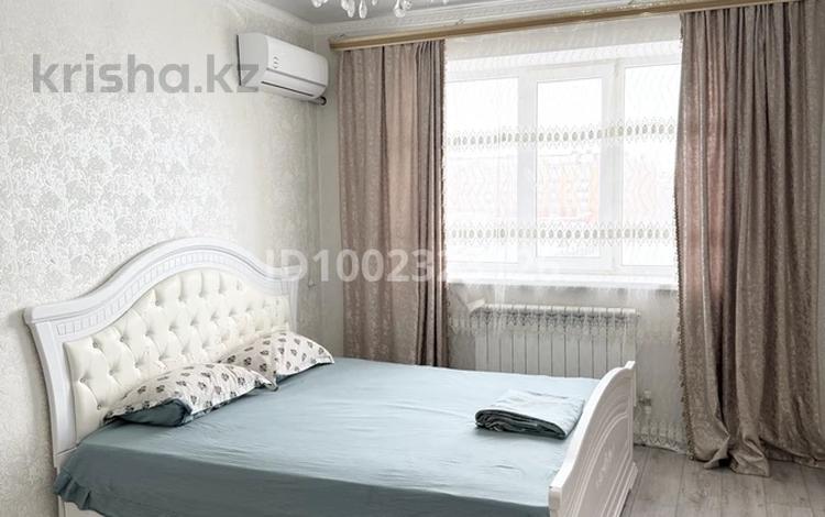 1-бөлмелі пәтер · 46 м² · 2/5 қабат, Алтын орда ш/а. 44 В, бағасы: 12 000 ₸ в Актобе, мкр. Алтын орда — фото 14