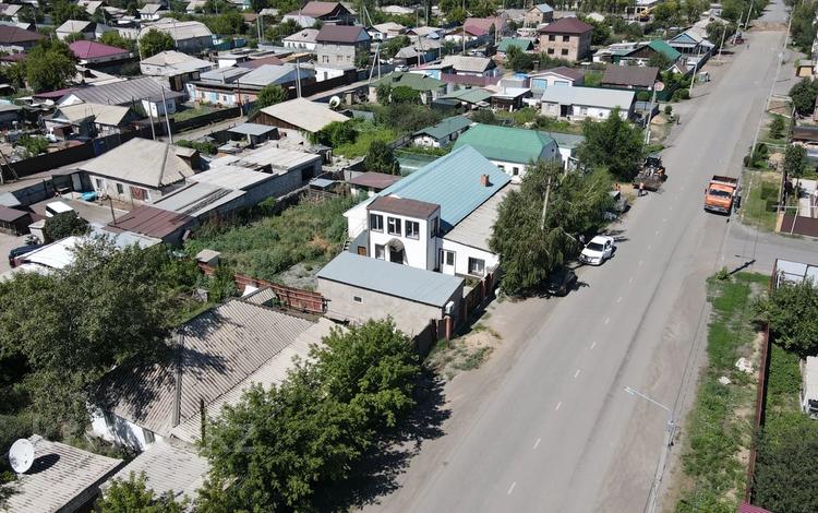 Отдельный дом · 4 комнаты · 141 м² · 7 сот., 40лет Экибастуза 34 за 39 млн ₸ — фото 2