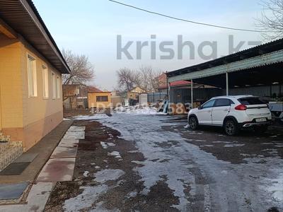 Отдельный дом · 5 комнат · 110 м² · 19 сот., Жылкыбая 186 — Центральная улица за 130 млн ₸ в Туздыбастау (Калинино)