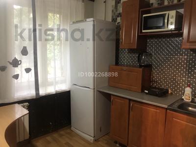1-бөлмелі пәтер · 38 м² · 1/3 қабат, Белинского 37, бағасы: 7 000 ₸ в Усть-Каменогорске, Ульбинский
