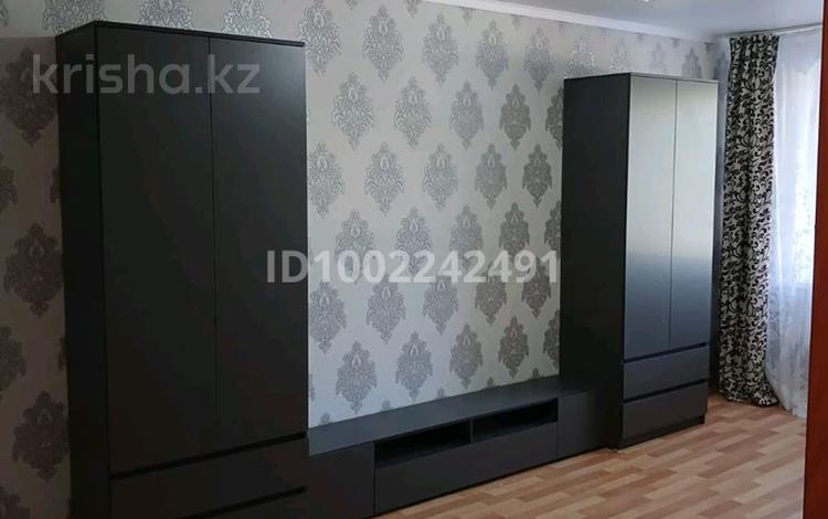 1-бөлмелі пәтер · 40 м² · 1/5 қабат, 8-ші шағым аудан, 8 мк 14 — За Супер маркетом Солнечный, бағасы: 120 000 ₸ в Костанае, 8-й микрорайон — фото 2