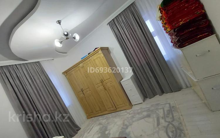 3-бөлмелі пәтер · 80 м² · 6/10 қабат, 29-й мкр 220, бағасы: 26 млн ₸ в Актау — фото 2