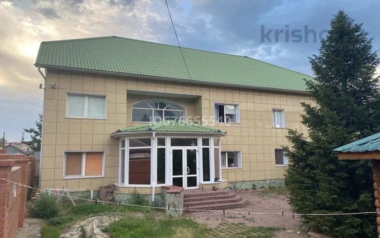 Отдельный дом · 9 комнат · 582.2 м² · 582.2 сот., Желтоксан 133/1 за 500 млн 〒 в Павлодаре — фото 13