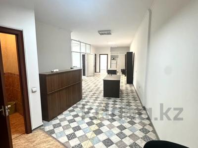 3-комнатная квартира · 105 м² · 18/20 этаж, Аль-Фараби 7 — Назарбаева за 90 млн ₸ в Алматы, Бостандыкский р-н