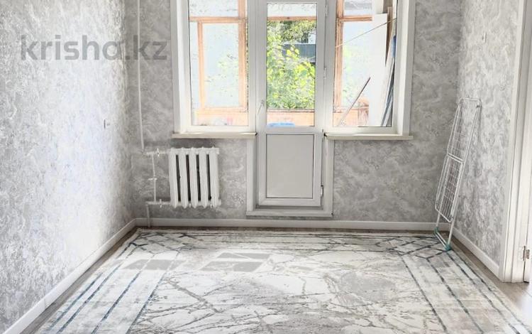 3-комнатная квартира · 58 м² · 4/5 этаж, Майкудук, 12й микрорайон за 14.5 млн ₸ в Караганде, Алихана Бокейханова р-н — фото 2