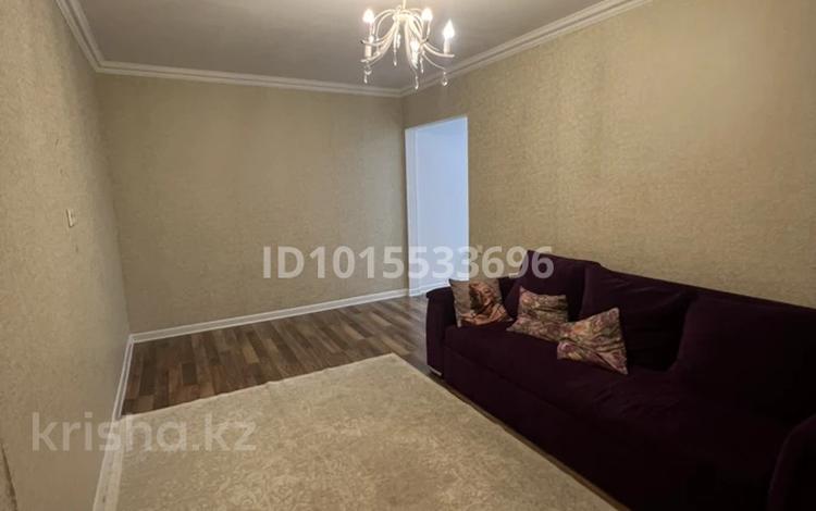 2-комнатная квартира · 43 м² · 3/5 этаж, Клочкова 166 за 300 000 ₸ в Алматы, Бостандыкский р-н — фото 2