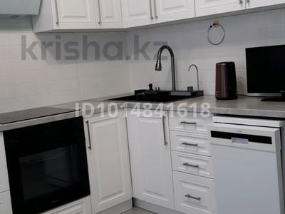 3-комнатная квартира · 70 м² · 8/9 этаж, Бухтарминская 153/54 за 350 000 ₸ в Алматы, Наурызбайский р-н