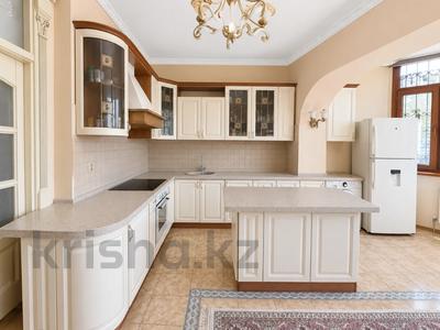 4-комнатная квартира · 178 м² · 6/12 этаж, Шагабутдинов — Жамбыла за ~ 130 млн ₸ в Алматы, Алмалинский р-н