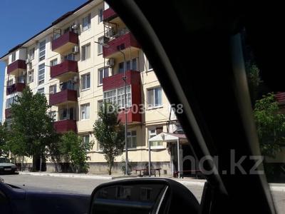 3-комнатная квартира, 68 м², 2/5 этаж, пгт Балыкши, Каршынбай Ахмедияров 20 20 — Мастер дом за 17 млн 〒 в Атырау, пгт Балыкши