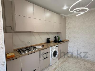 2-комнатная квартира · 65 м² · 3/6 этаж, 39-й мкр 6 за 19.6 млн 〒 в Актау