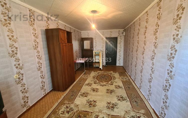 1-комнатная квартира · 18 м² · 5/5 этаж, Сарайшык 55 — район область волком и Институт Евразия за 4.5 млн 〒 в Уральске — фото 2
