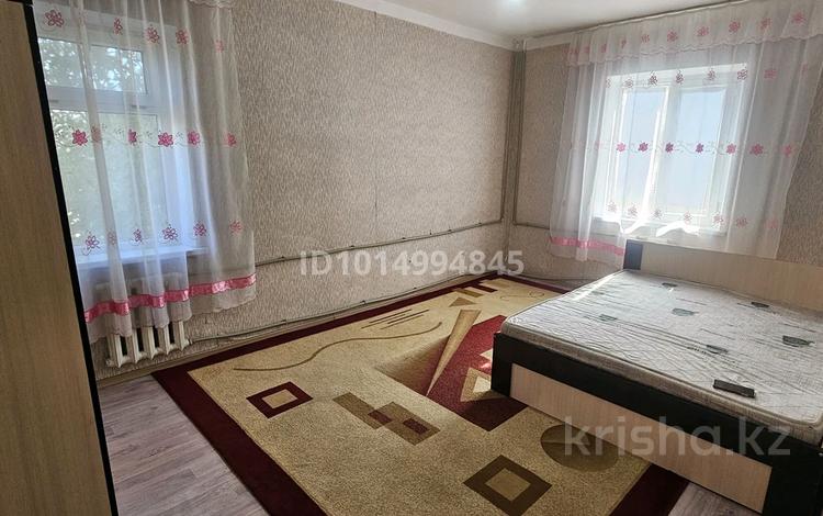 1-комнатная квартира · 39 м² · 3 этаж, Карасу 4 Б за 110 000 ₸ в Шымкенте — фото 2