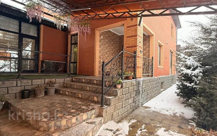 Отдельный дом · 6 комнат · 380.4 м² · 10 сот., мкр Акжар, Медеубекова за 98 млн ₸ в Алматы, Наурызбайский р-н — фото 2
