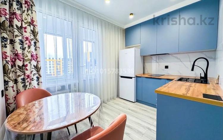 1-комнатная квартира · 35 м², Абикена Бектурова 11 за 29 млн ₸ в Астане, Нура р-н — фото 2