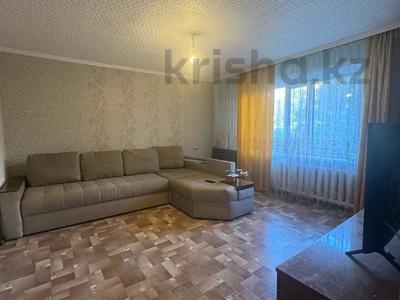 3-комнатная квартира, 64 м², 1/10 этаж, мкр Юго-Восток, Гульдер 1 4 за 25.5 млн 〒 в Караганде, Казыбек би р-н