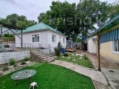 Отдельный дом · 6 комнат · 180 м² · 9 сот., Алматинская 50 за 65 млн 〒 в Алматы, Наурызбайский р-н