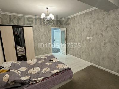 2-комнатная квартира · 52 м² · 2/5 этаж, Халиуллина 196/1 за 300 000 〒 в Алматы, Медеуский р-н