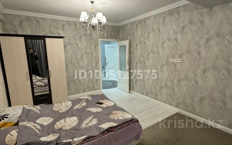 2-комнатная квартира · 52 м² · 2/5 этаж, Халиуллина 196/1 за 300 000 〒 в Алматы, Медеуский р-н — фото 11