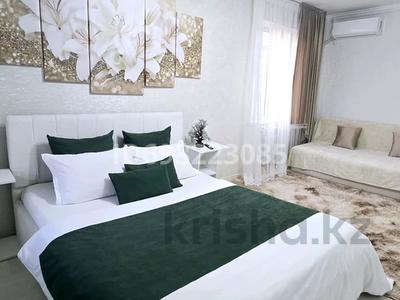 1-комнатная квартира · 32 м² · 4/4 этаж, мкр Айнабулак-1 — Жумабаева за 20 000 ₸ в Алматы, Жетысуский р-н