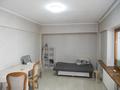1-бөлмелі пәтер · 45.8 м² · 7/9 қабат, мкр Аксай-2, бағасы: 30 млн ₸ в Алматы, Ауэзовский р-н
