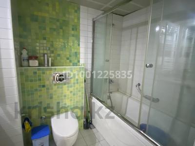 Аренда квартир в Алматы: 3-комнатная квартира · 82.4 м² · 9/16 этаж · помесячно, мкр Аккент 56 за 350 000 〒 3-комнатная квартира · 82.4 м² · 9/16 этаж · помесячно, мкр Аккент 56 за 350 000 〒 в Алматы, Алатауский р-н
