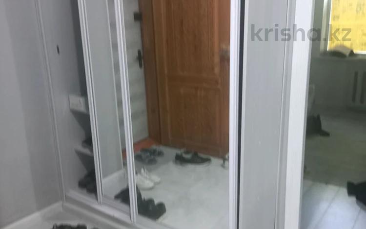 3-бөлмелі пәтер · 64 м² · 2/4 қабат, Курнакова 21 — ост.Юбелейный, бағасы: 25 млн ₸ в Шымкенте, Аль-Фарабийский р-н — фото 2