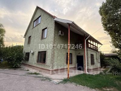 Жеке үй · 6 бөлме · 238 м² · 4 жүзд., Казыбек би 1, бағасы: 550 000 ₸ в 