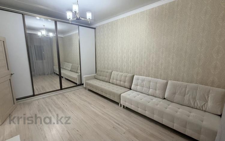 1-комнатная квартира · 45 м² · 2/7 этаж, Улы Дала 58 за 270 000 ₸ в Астане, Есильский р-н — фото 2