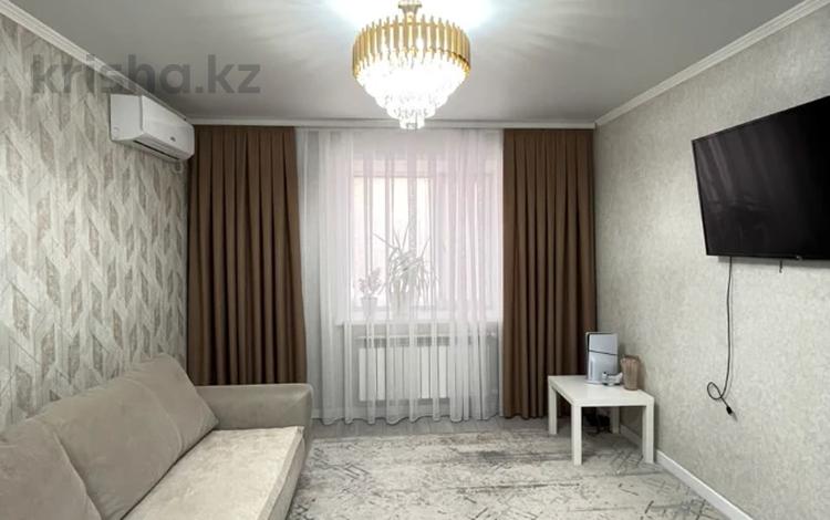 3-комнатная квартира · 88.8 м² · 2/5 этаж, Строитель за 45 млн ₸ в Уральске — фото 2