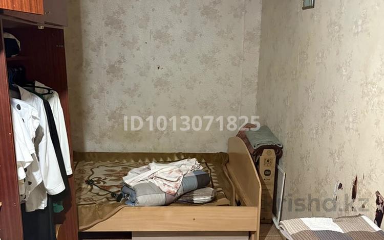 2-бөлмелі пәтер · 41.4 м² · 4/5 қабат, Торайгырова 18, бағасы: 15 млн ₸ в Павлодаре — фото 2