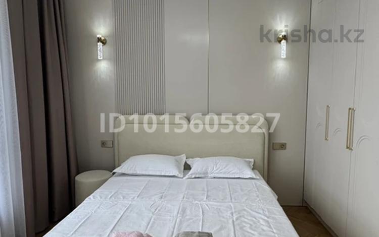 2-комнатная квартира · 50 м² · 13/17 этаж, Толе би 54/1 — Возле Хан Шатыра за 35 000 ₸ в Астане, Нура р-н — фото 2
