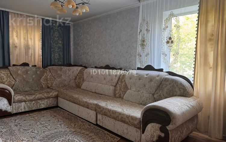 3-комнатная квартира · 64 м² · 1/9 этаж, Сатыбалдина 4 за 230 000 ₸ в Караганде — фото 4