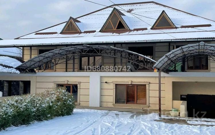 Жеке үй · 12 бөлме · 500 м² · 8 жүзд., мкр Нуртас 101, бағасы: 120 млн ₸ в Шымкенте, Каратауский р-н — фото 3